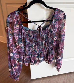 Long sleeve shirt thumbnail 1