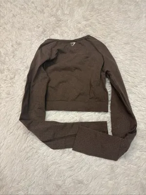 Gymshark Brown vital Seamless Long-Sleeve Crop Top with Logo thumbnail 2