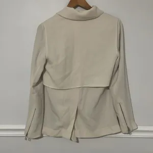 Aritzia x Wilfred • mayet crepe jacket sz XS thumbnail 5