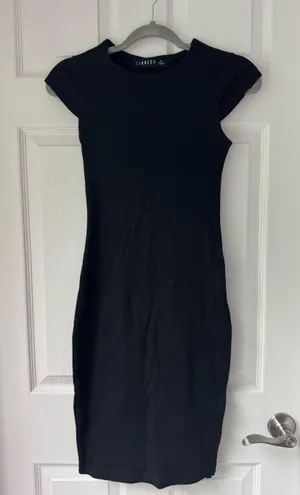 Lioness black dress  thumbnail 2