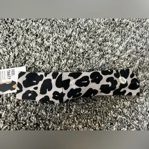 Smash + Tess x Loren Brovarnik NWT Soft Leopard Knot Headband‎ thumbnail 8