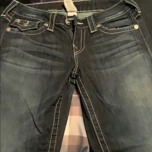 Boot cut thumbnail 1