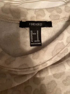 Forever 21 2 Piece White Leopard Set thumbnail 4