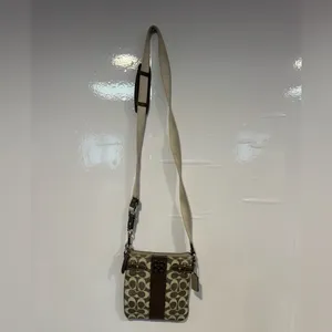 Gray Coach Women's Crossbody‎ Bag thumbnail 2