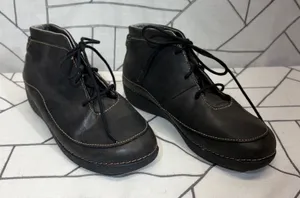 Duluth Trading Co Chukka Boots Size 9 Black Leather‎ Lace Up Ankle 77703 thumbnail 1