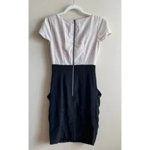 H&M light pink and black color block pleated dress Sz‎ 4 thumbnail 2