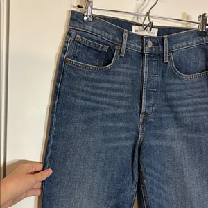 Aritzia Denim Forum Arlo High Rise Straight Ankle thumbnail 3