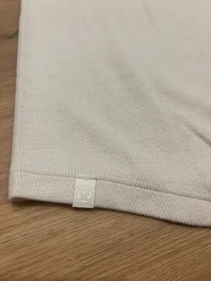 Lulu Lemon Hold Tight Short Sleeve thumbnail 3