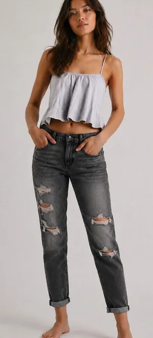 ❤️HOST PICK❤️Faded black American Eagle Tomgirl jeans thumbnail 1