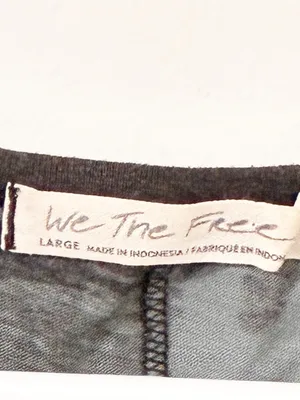 Free People We The Free Women's Camo T Shirt Top Grey Short Sleeve Size Small thumbnail 3