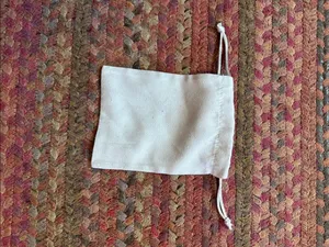 Kendra Scott Cream Drawstring Jewelry Pouch with Gold Logo thumbnail 2