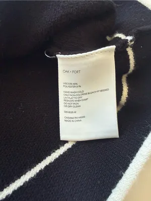 Oak + Fort Sweater Vest Black Size Medium thumbnail 4