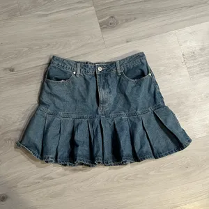 Denim Pleated‎ Mini Skirt Blue Size undefined thumbnail 2