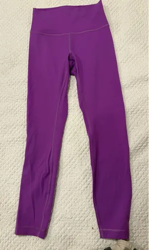 Lululemon  thumbnail 1