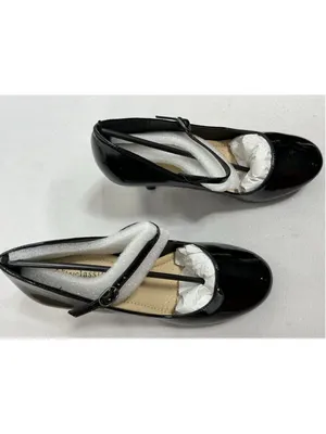 Womans New In Box City Classified Kaylee Mary Jane Style Pumps Size 8 Black thumbnail 2
