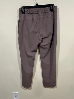 Vuori Miles Ankle Pant Women's Performance Pants dusty purple small EUC thumbnail 9