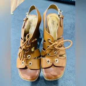 Elegant Tan Lace-Up Heeled Sandals thumbnail 9