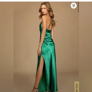 Lulu’s Emerald Green Dress thumbnail 4