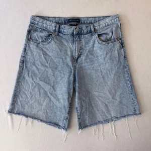 Aeropostale Baggy Jorts Denim Shorts 14 Light Wash Distressed Raw Hem Cotton thumbnail 7
