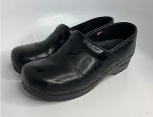Sanita Clogs Women 41 Black Good Patent Leather Professional Slip On Comfort thumbnail 1