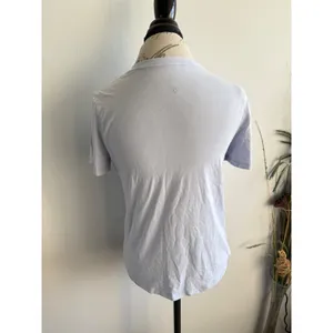 Lululemon Love Crewneck T-Shirt Womens‎ Short Sleeve Pale Blue Lilac Activewear thumbnail 2