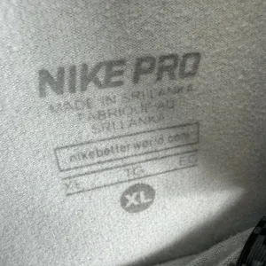 Nike Pro Black Gray White Long Sleeve Mock Compression Athletic Top Womens XL thumbnail 6