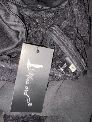 Floral Lace Halter Maxi Dress - Black thumbnail 8