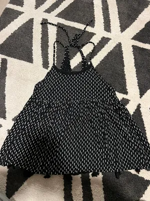 Boutique Top thumbnail 1