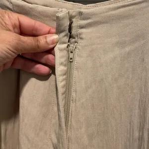 Zara Womens High Waisted Pleated Wide Leg Trouser‎ Pants Beige Large thumbnail 5