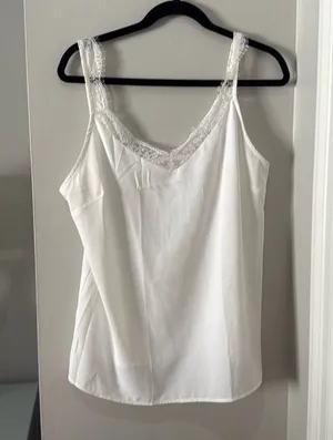Lace white tank size medium thumbnail 1