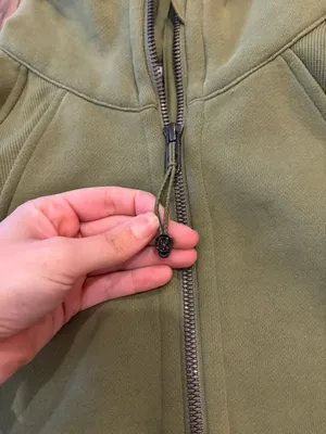 Lululemon Scuba thumbnail 2