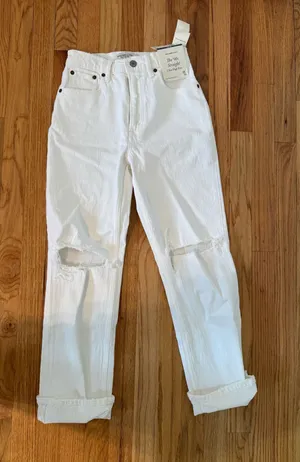 Abercrombie & Fitch White Distressed Boyfriend Jeans thumbnail 1