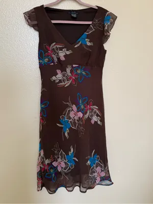 Floral V-Neck Brown Midi Dress with Pink & Blue Accents thumbnail 2