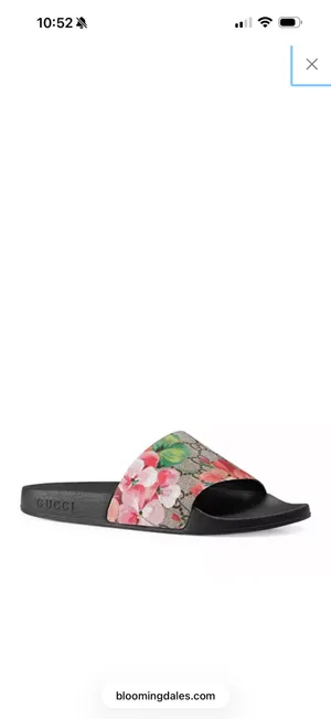 Gucci Pool Slides thumbnail 11