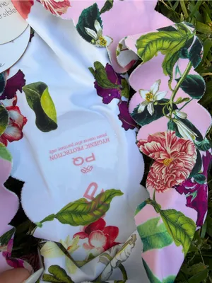 PQ Swim Reversible Scalloped Floral Bikini Bottoms Pink White Size S NWT $84 thumbnail 8