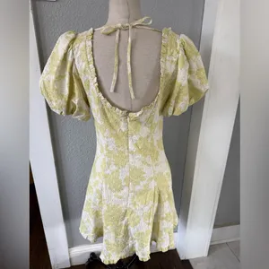 Revolve ASTR The Label Emmalou Eyelet Mini Dress Size‎ Medium thumbnail 5