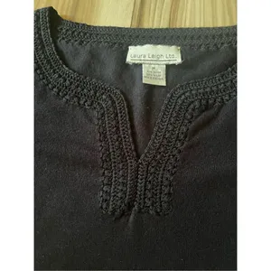 Laura Leigh Vintage Crotchet Black Women’s Top thumbnail 5