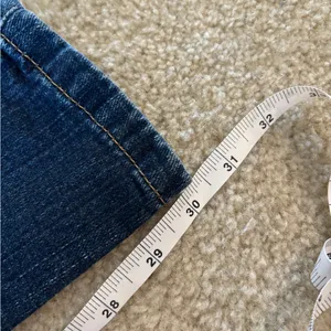 Levi’s Y2K Low Rise Flare Jeans thumbnail 6