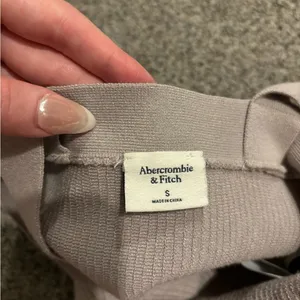 Abercrombie Knit Tank thumbnail 3