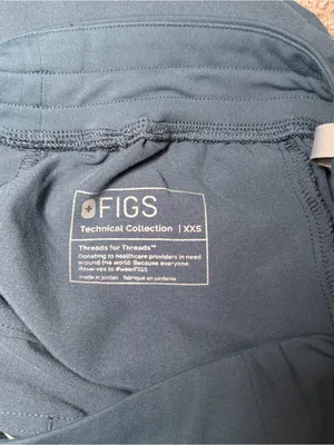 Figs Women’s Dark Harbor Zamora - Jogger Scrub Pants thumbnail 5