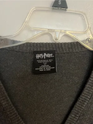 Warner Bros. Gryffindor Charcoal Gray Cardigan with Gold‎ Stripe Accents thumbnail 4