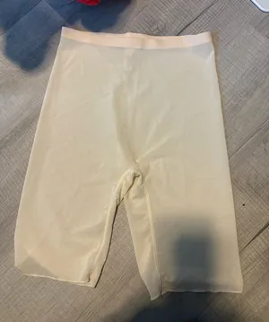 SKIMS Shapewear thumbnail 1
