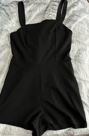 Black Romper Size M thumbnail 6