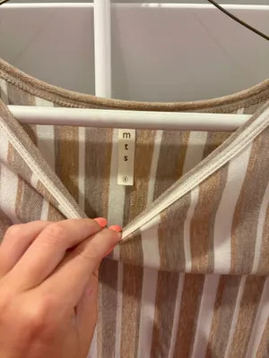 Boutique top thumbnail 2
