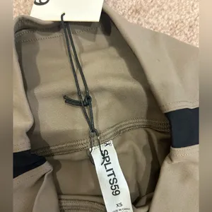 Splits59 CLARE HIGH WAIST RIGOR 7/8 Leggings in lentil and Black New XS thumbnail 6