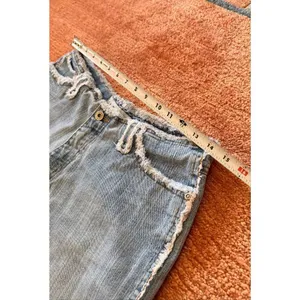 L.A. Blues Denim Shorts Size 10 Light Wash Frayed Trim Raw Hem Vintage thumbnail 5