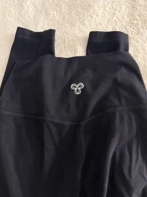 Aritzia TNA Leggings thumbnail 3