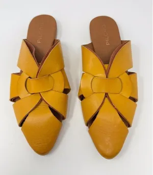 Pilcro Sandals Yellow Twisted Leather Slides Flat Pointed Toe Slip On 38 US 7.5 thumbnail 1