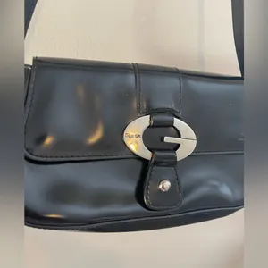 Y2K Style Black Patent Leather Guess Shoulder Bag thumbnail 3