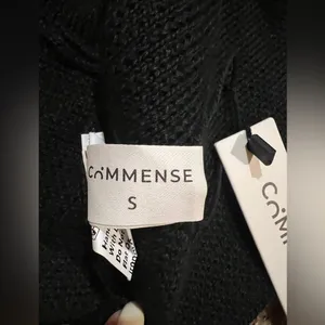 COMMENSE Sleeveless Ruffle Hem Sweater Vest COLOR - Black Sold out online NWT thumbnail 7